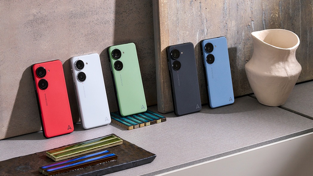 Nový ASUS Zenfone 10 představen. Kompaktní vlajku nebudete chtít pustit z ruky