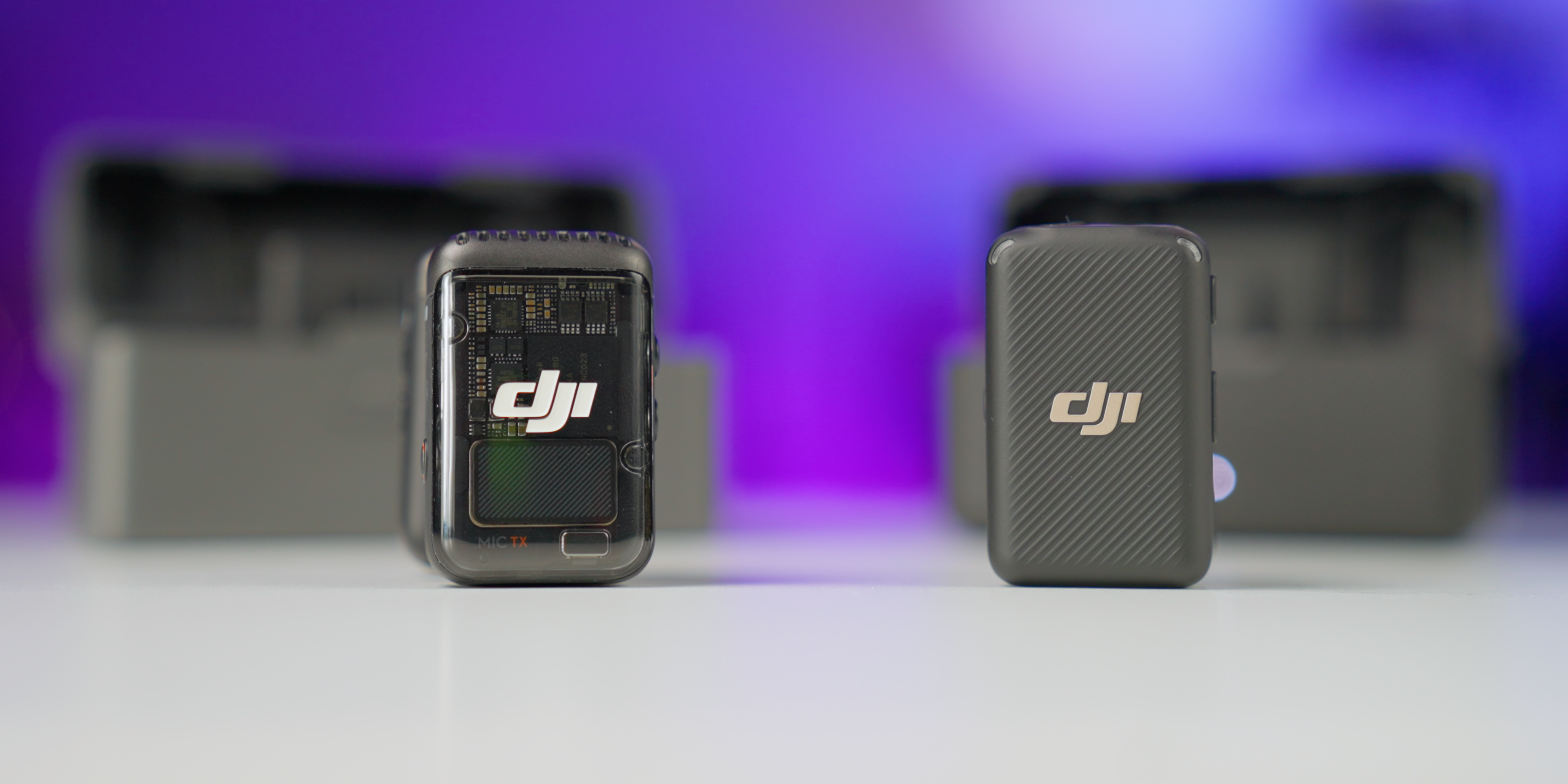 DJI Mic 2 (vlevo) vs DJI Mic (vpravo)