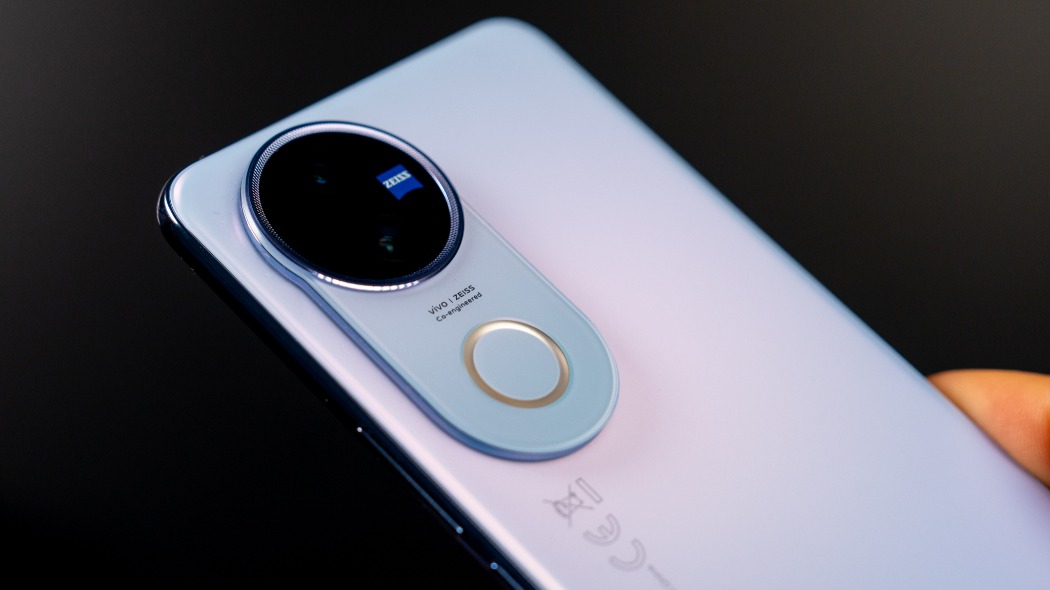 Nové Vivo V50 se zaměřuje na nádhernou portrétní fotografii!