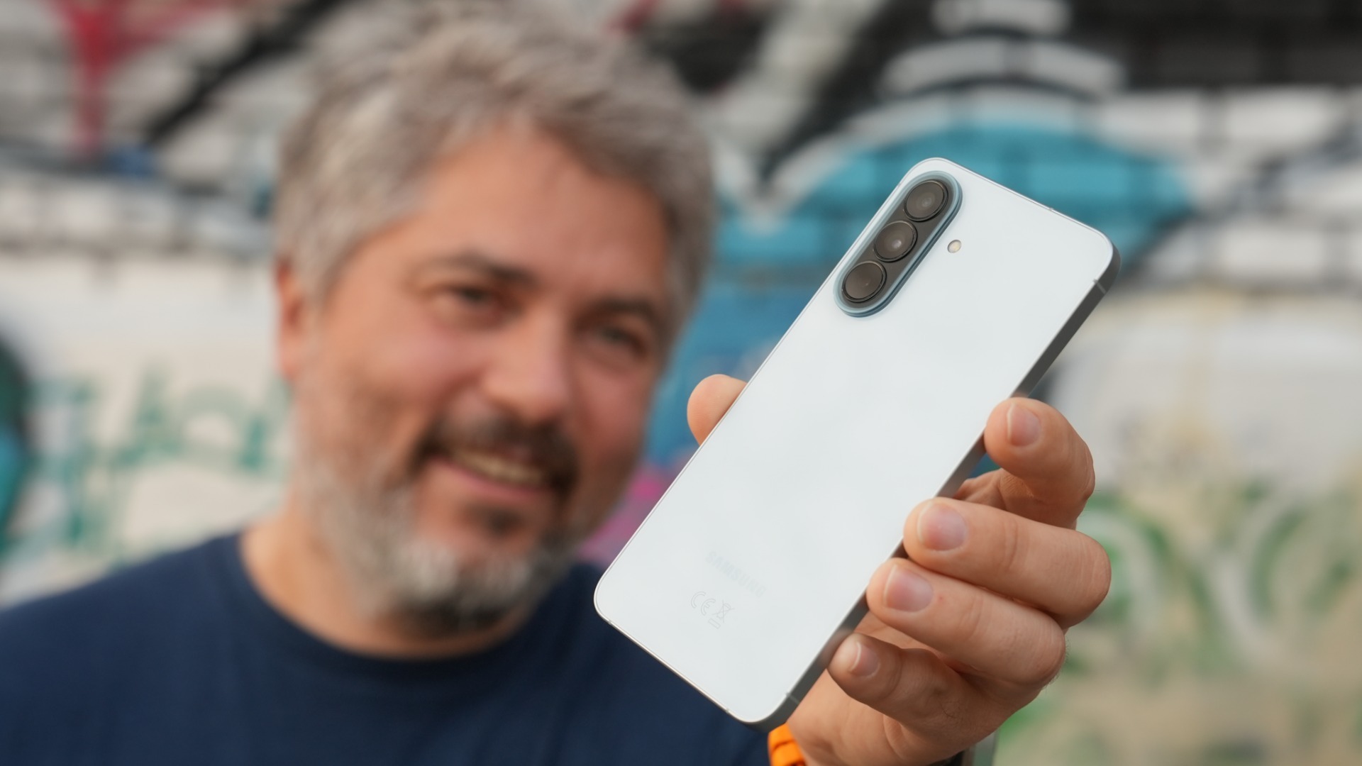 Samsung Galaxy A57 Recenze: Nejprodávanější průměr na trhu