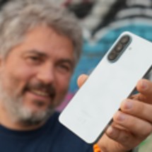 Samsung Galaxy A57 Recenze: Nejprod�van�j�� pr�m�r na trhu