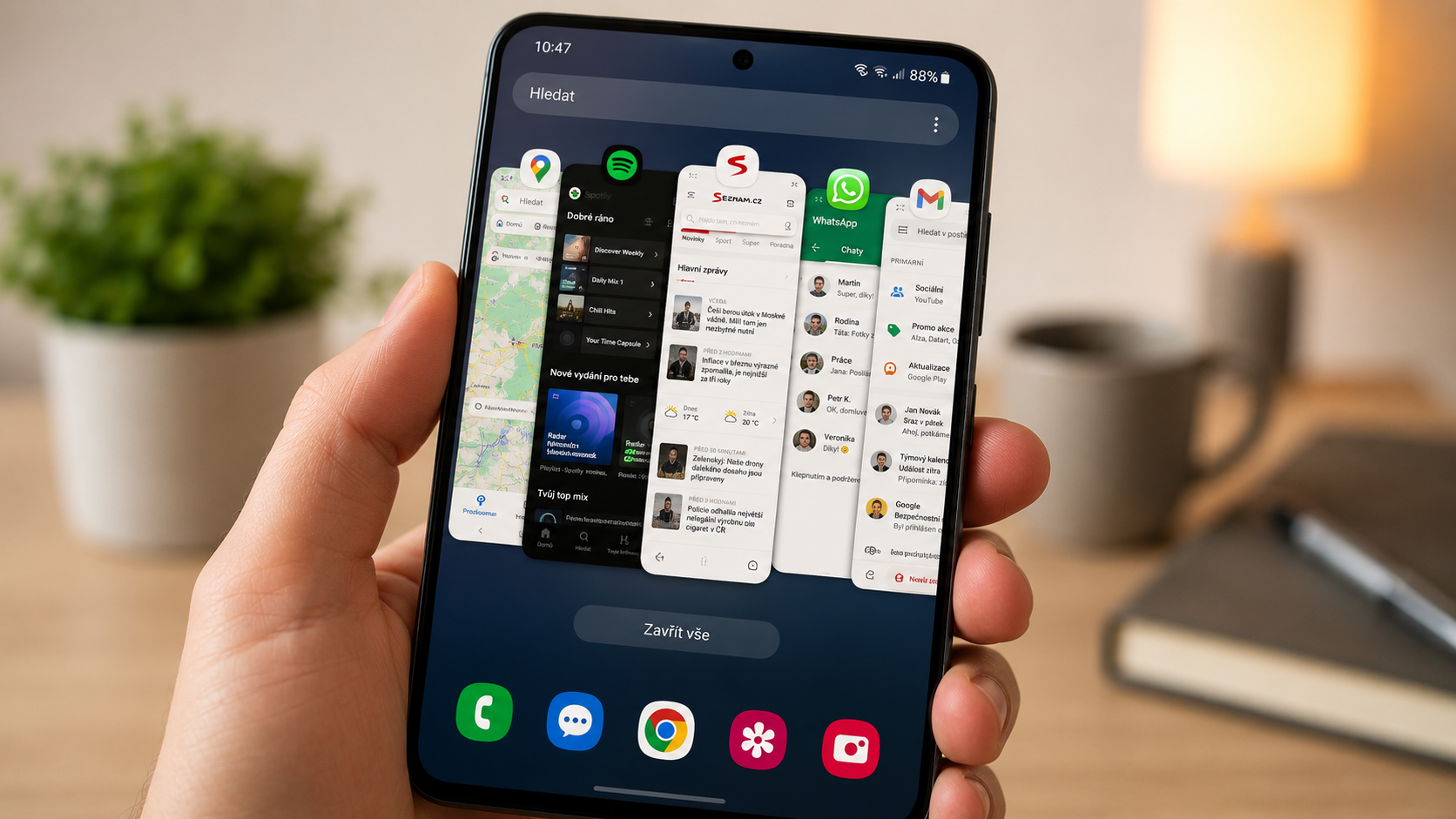 Multitasking na mobilním telefonu