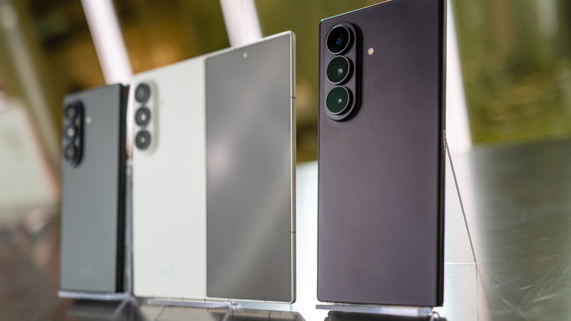 Samsung představil Galaxy Z Fold 8 Ultra a Z Flip 8. Skládačky jsou tenčí a výkonnější