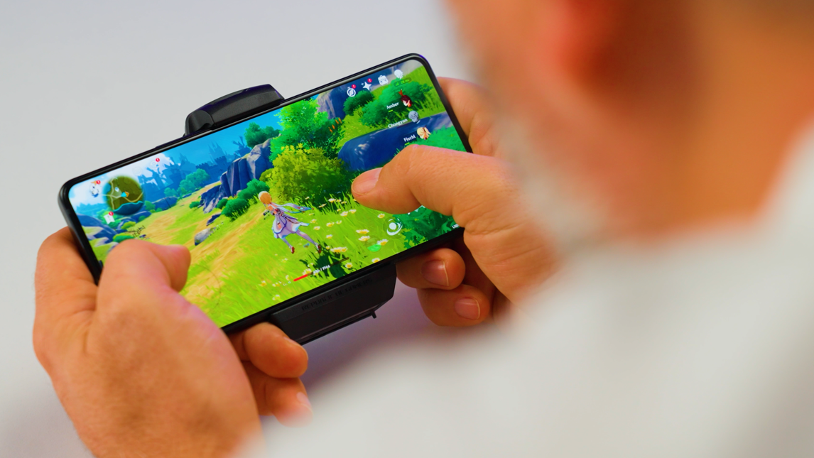 Fotogalerie ASUS ROG Phone 9 Pro: Naše fotografie - fotografie č.23