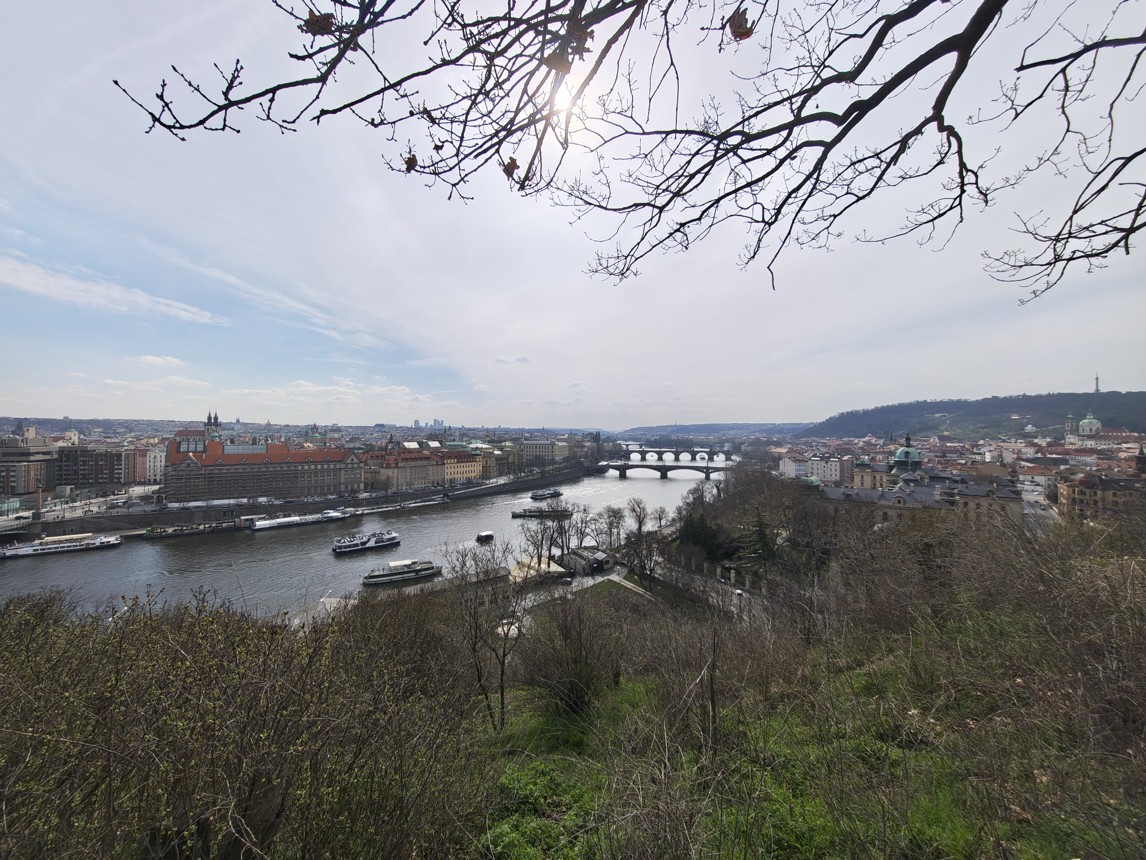 Fotogalerie OnePlus 13: Fotky z telefonu - fotografie č.67