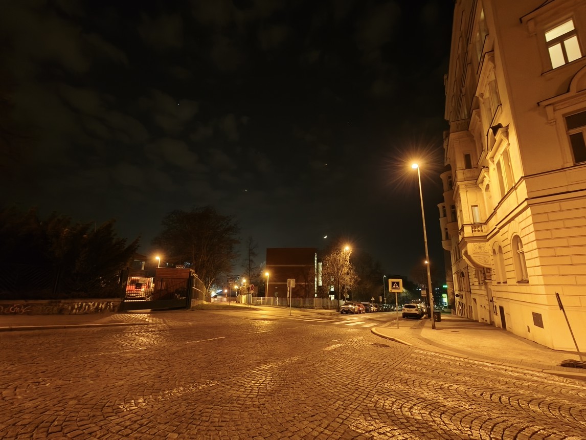 Fotogalerie POCO X7 Pro: Naše fotografie - fotografie č.32