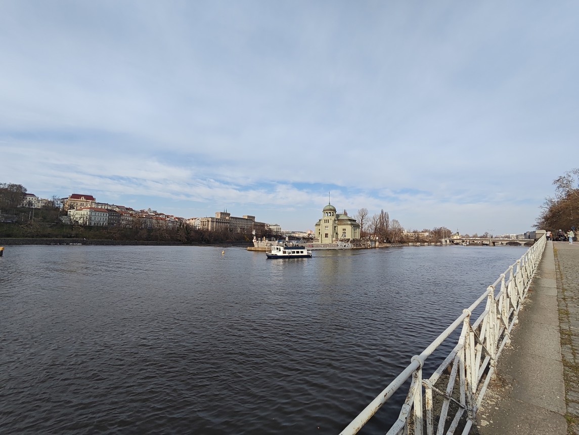 Fotogalerie HONOR 200 Pro: Screenshoty - fotografie č.13