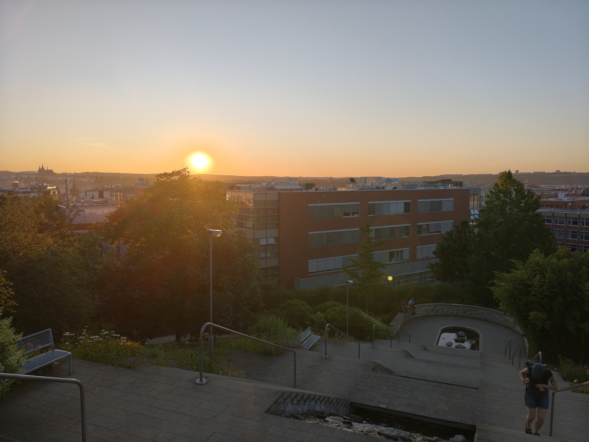 Fotogalerie Xiaomi Redmi Note 13 Pro Plus: Fotky z telefonu - fotografie č.72