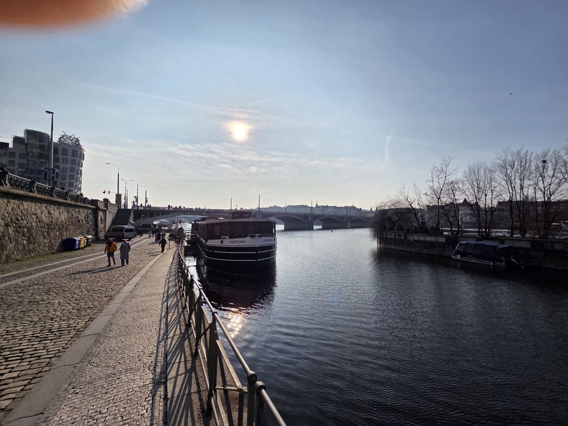 Fotogalerie Motorola Edge 40 Neo:  - fotografie č.28