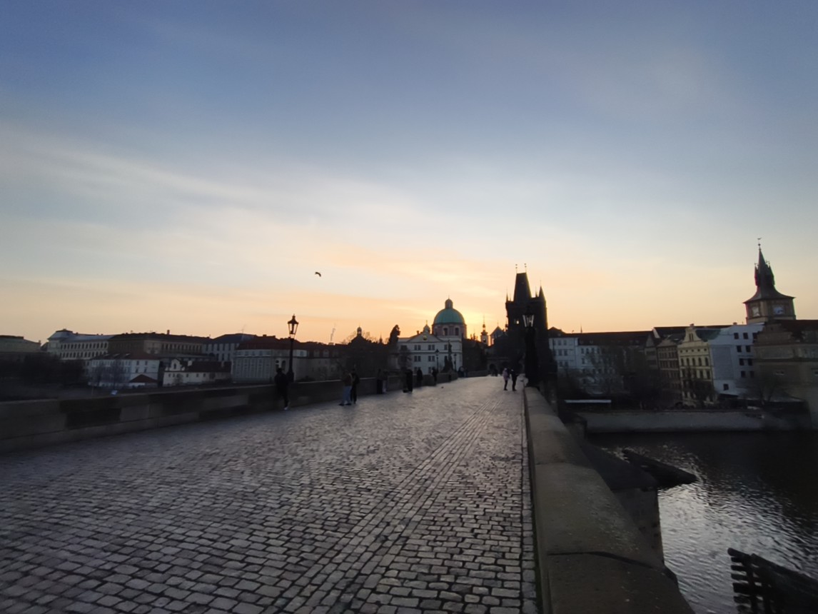 Fotogalerie Motorola Edge 50 Pro: Fotky z telefonu - fotografie č.52