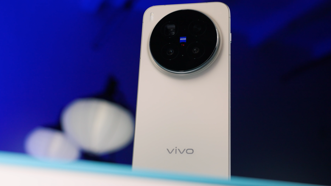 Fotogalerie vivo X300 Pro: Naše fotografie - fotografie č.4