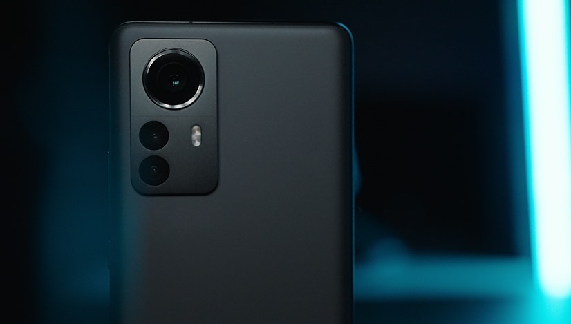 Xiaomi 12 Pro recenze