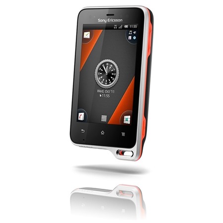 Sony Ericsson ST17i Xperia Active Black / Orange