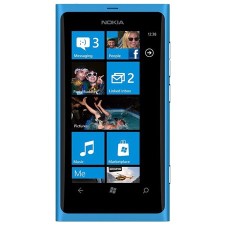 Nokia Lumia 900 Cyan