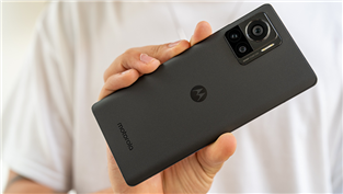Recenze Motorola Edge 30 Ultra: První telefon s 200Mpx foťákem! Je to ale dost ULTRA?