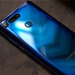 Recenze Honor View 20: Tohle se fakt povedlo!