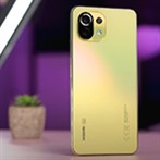Xiaomi Mi 11 Lite: Úžasně tenký a lehký telefon, který si zamilujete! [recenze]
