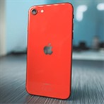 Recenze Apple iPhone SE 2020: Koupit nebo nekoupit?