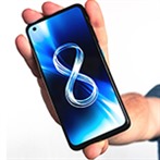 ASUS Zenfone 8: Opravdu se vejde do dlaně! [recenze]