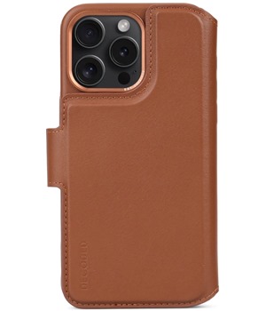 Decoded Leather Detachable Wallet flipov pouzdro s podporou MagSafe pro Apple iPhone 15 Pro Max hnd