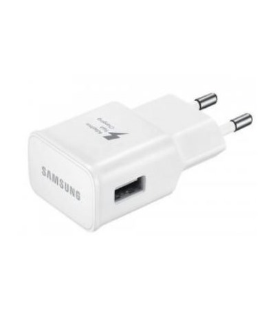 Samsung EP-TA20EWE 15W nab�je�ka do s�t� bez kabelu b�l�, bulk Tech-Protect PC6X6 prodlu�ovac� kabel 2m 6x z�suvka, 3x USB-A 3x USB-C 