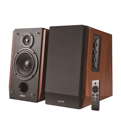 EDIFIER R1700BTs reproduktory hn�d� Tech-Protect PC6X6 prodlu�ovac� kabel 2m 6x z�suvka, 3x USB-A 3x USB-C 