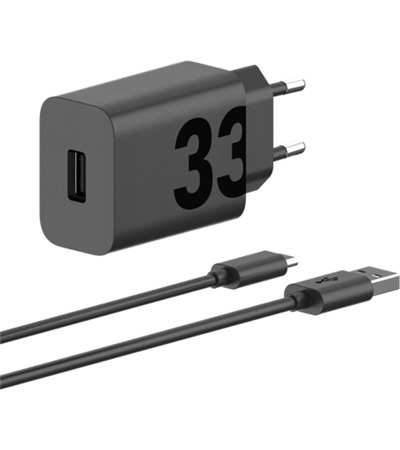 Motorola TurboPower 33W nabjeka s kabelem USB-C ern Tech-Protect PC6X6 prodluovac kabel 2m 6x zsuvka, 3x USB-A 3x USB-C 