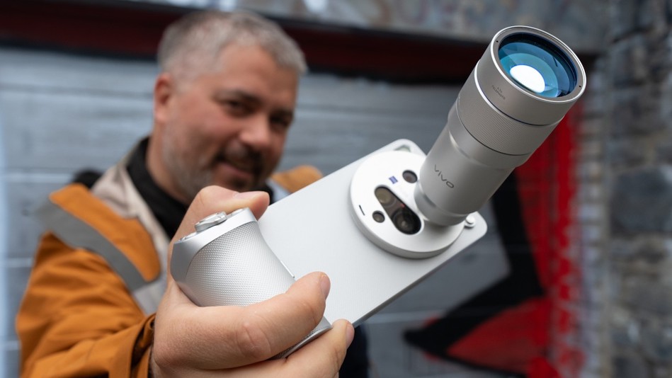 Vivo X300 Ultra - Je to vážně nejlepší fotomobil?