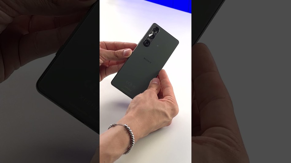 Sony Xperia 1V ASMR Unboxing #shorts #asmr #sony #xperia #xperia1v