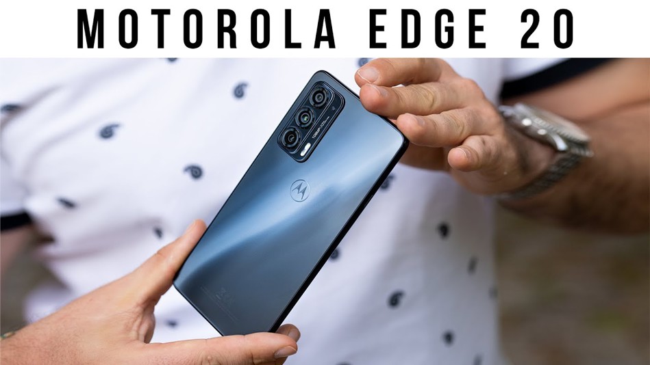 Motorola Edge 20: Honí najednou až příliš mnoho králíků! - [recenze]