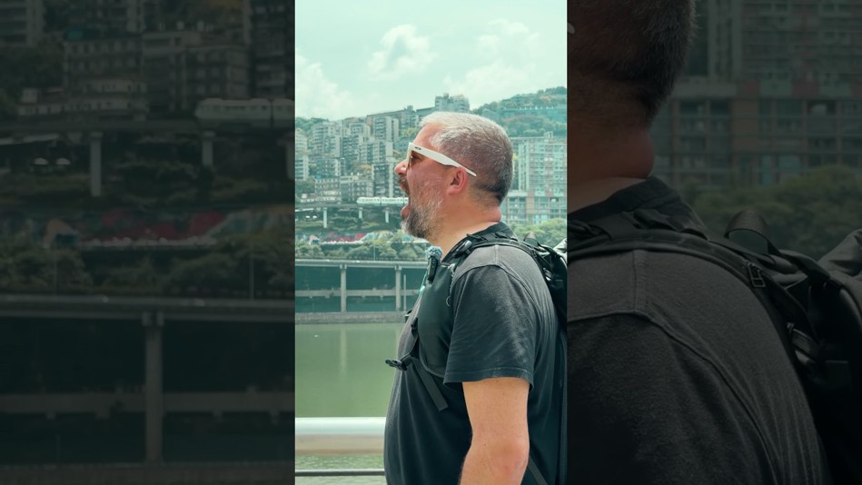 Oppo Find X9 Ultra v Chongqingu