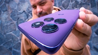 Motorola Edge 60 Pro Recenze: Levnější, výkonnější a s tunou dárků!