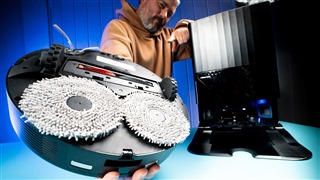 Uklízí líp než moje ex. A ještě u toho mlčí: Roborock Qrevo Edge! | Recenze