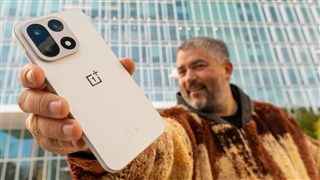 Nejlepší výdrž EVER! Nový OnePlus 15