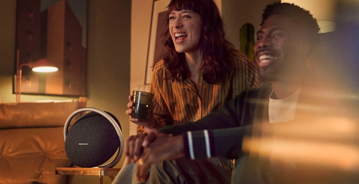 Harman/Kardon Onyx Studio 8