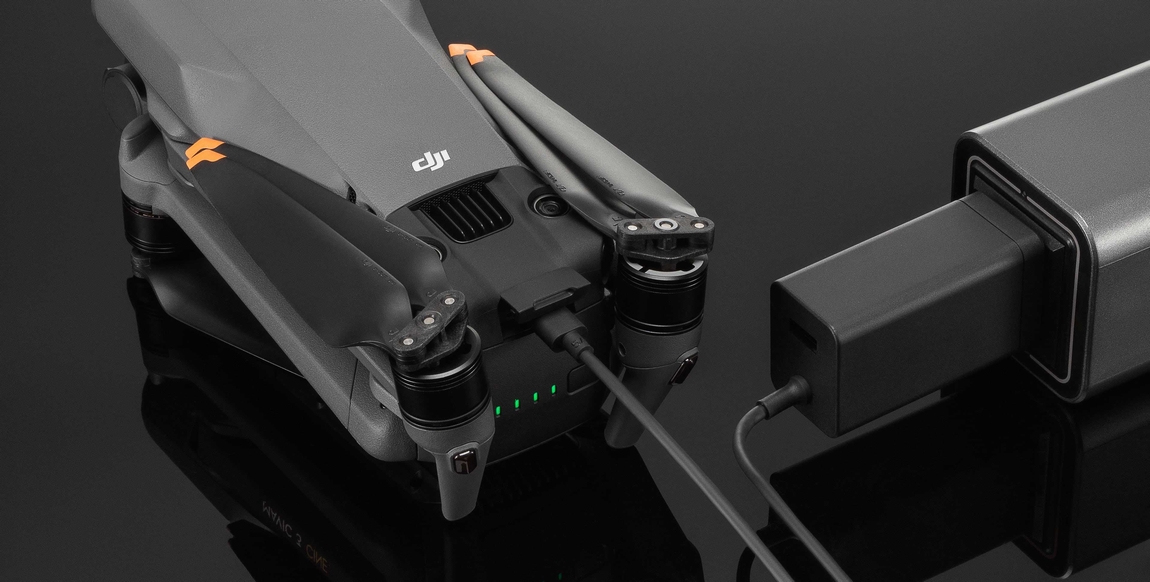 DJI 65W Portable Charger