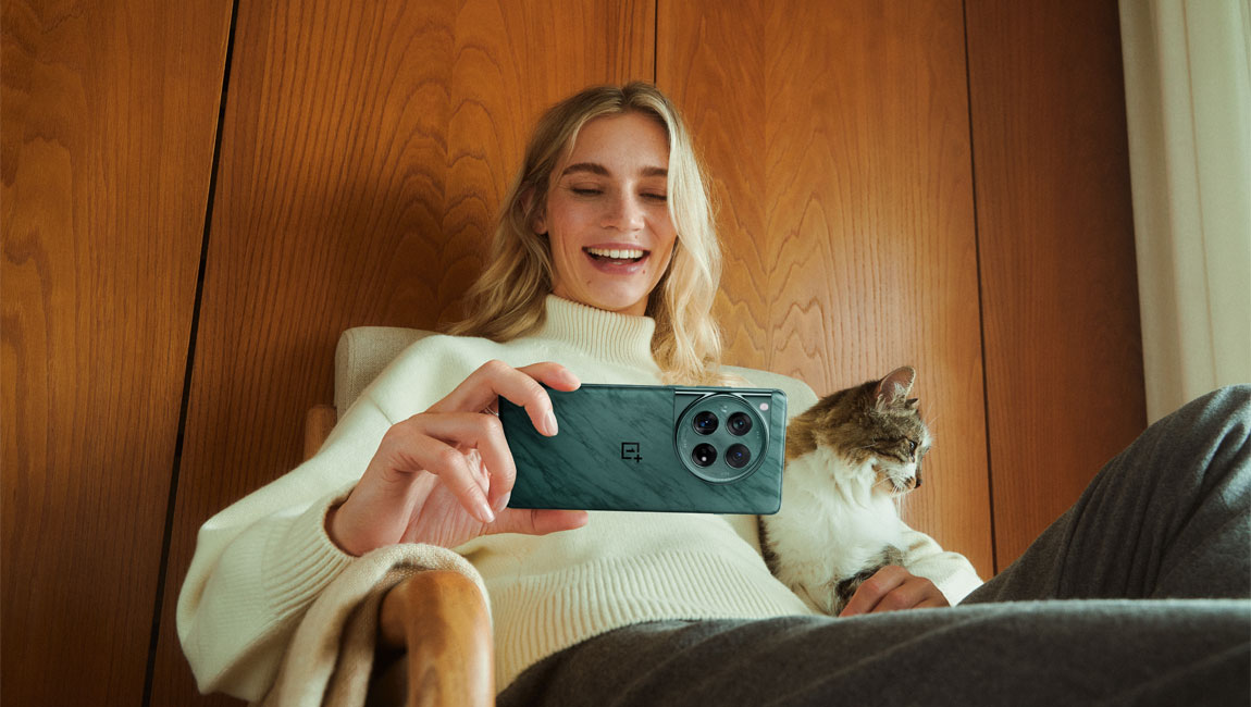 OnePlus 12 Flowy Emerald