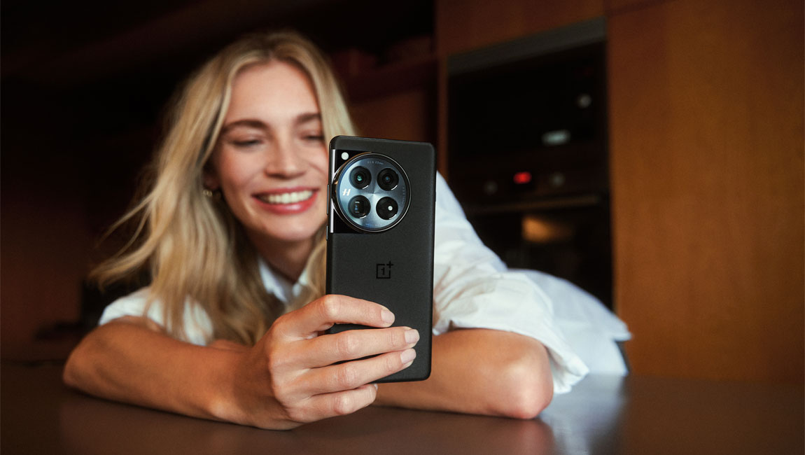 OnePlus 12 Silky Black