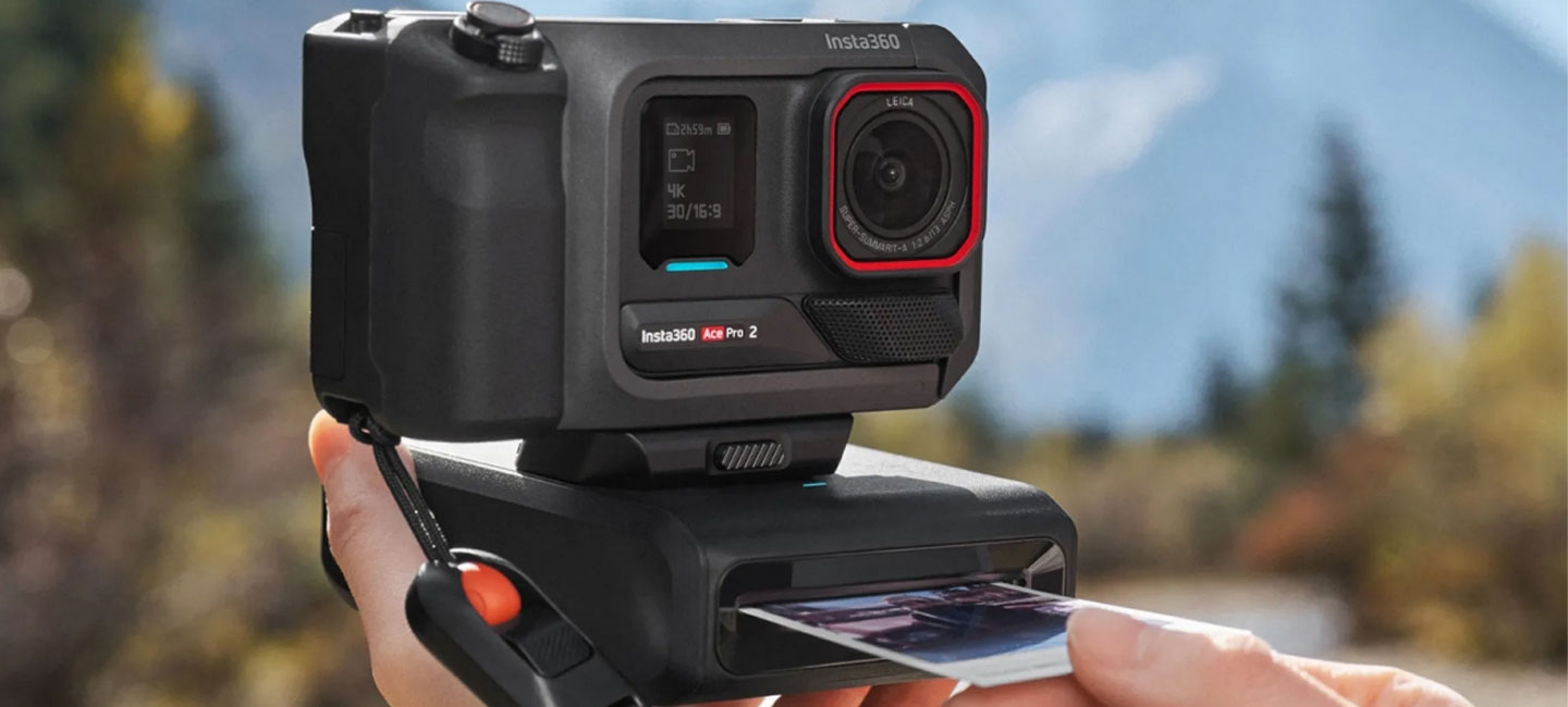 Insta360 Ace Pro 2 kapesn&iacute; tisk&aacute;rna