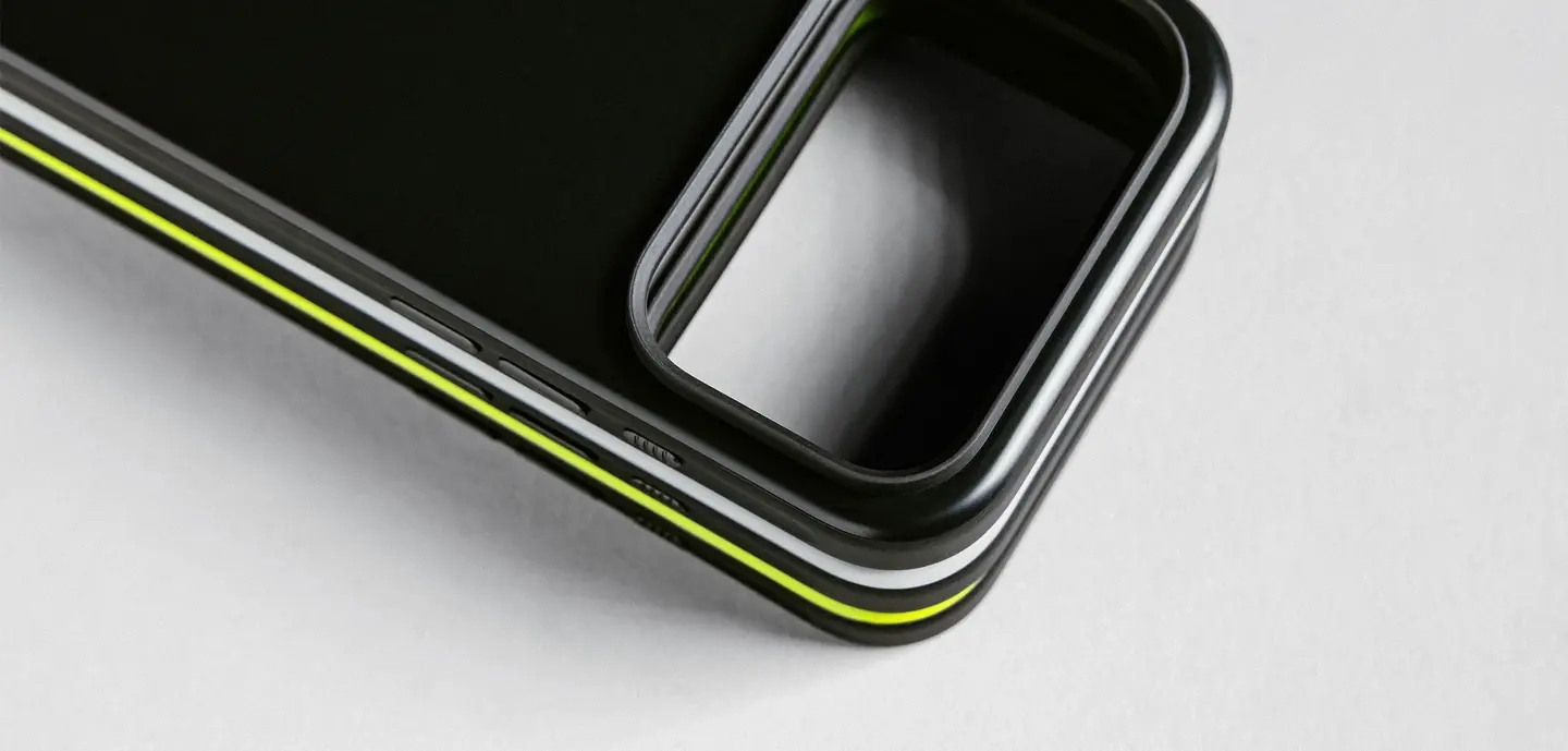 Nomad Modern Case iPhone 17 series