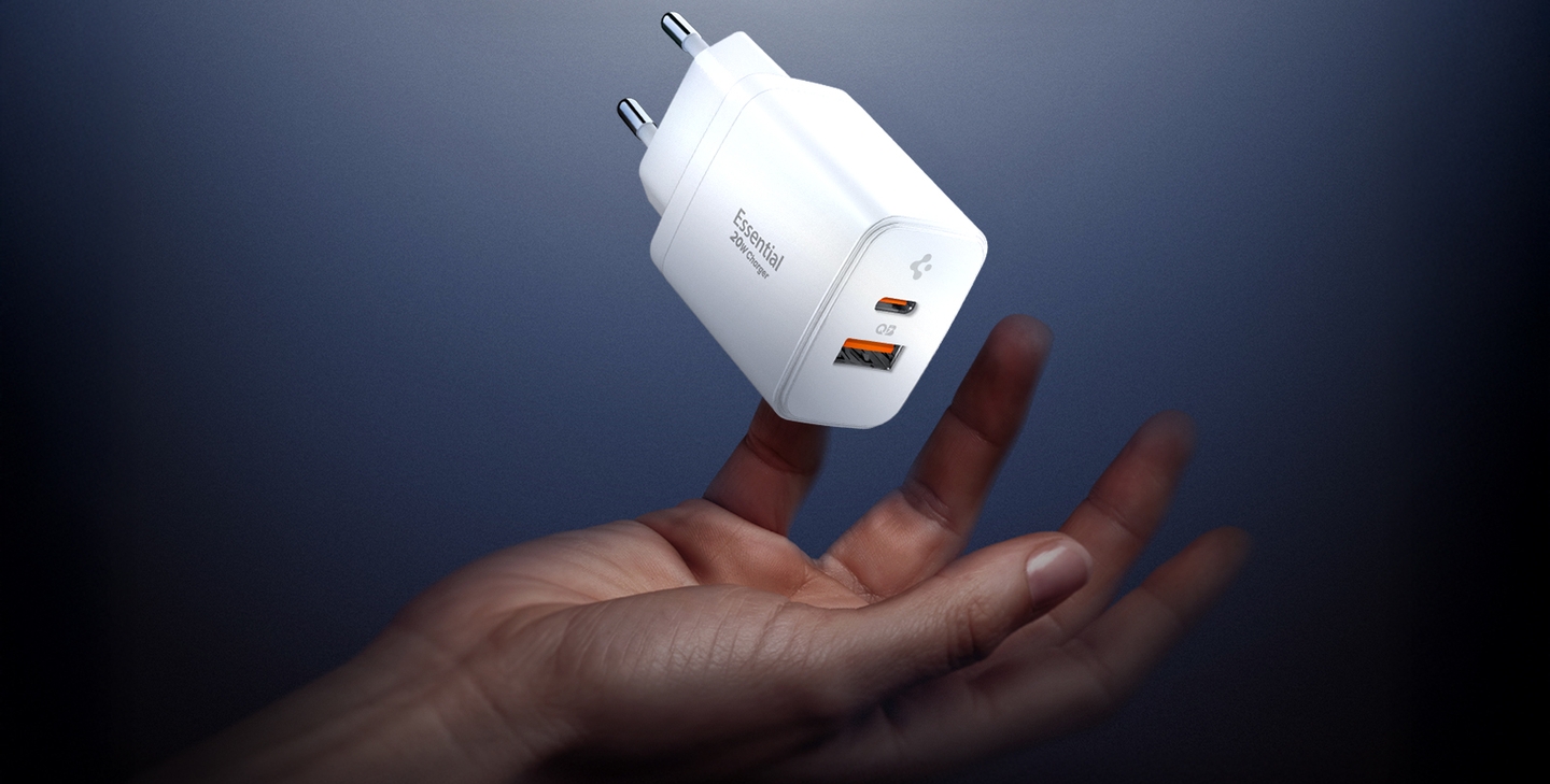 Spigen Essential Charger 20W