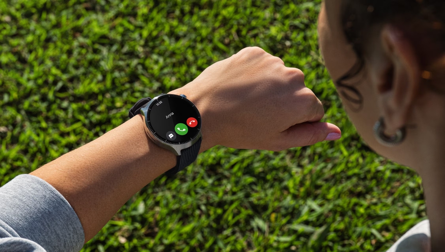 Motorola Moto Watch Ultra