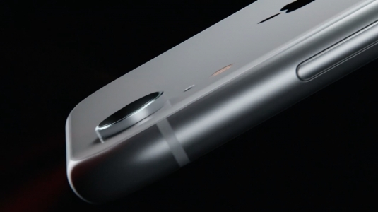 Apple iPhone XR